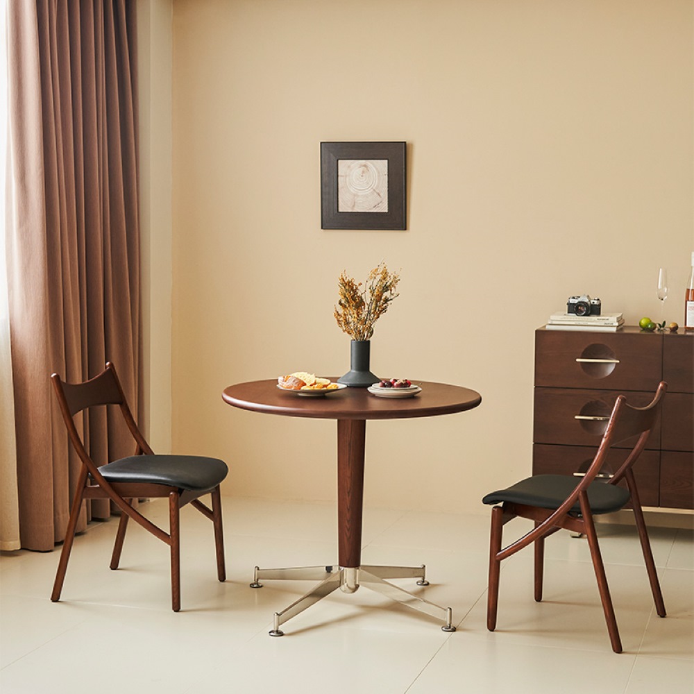 Sundae Dining Table